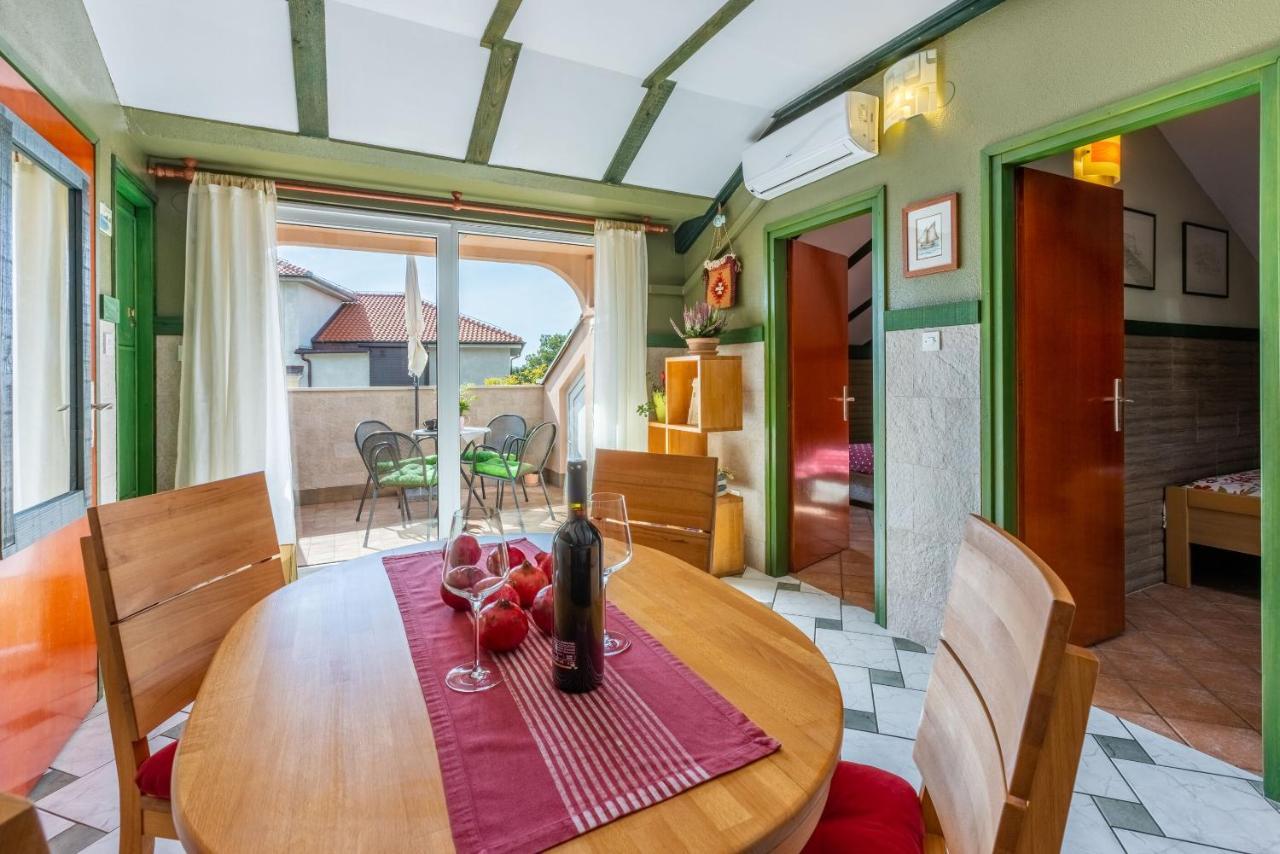 Apartment Riky Crikvenica Eksteriør bilde