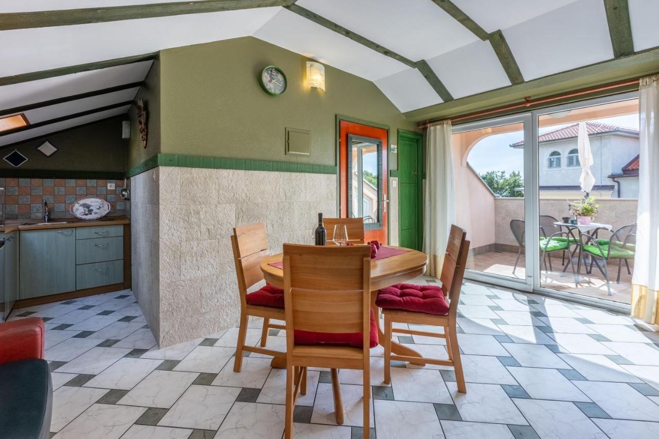 Apartment Riky Crikvenica Eksteriør bilde
