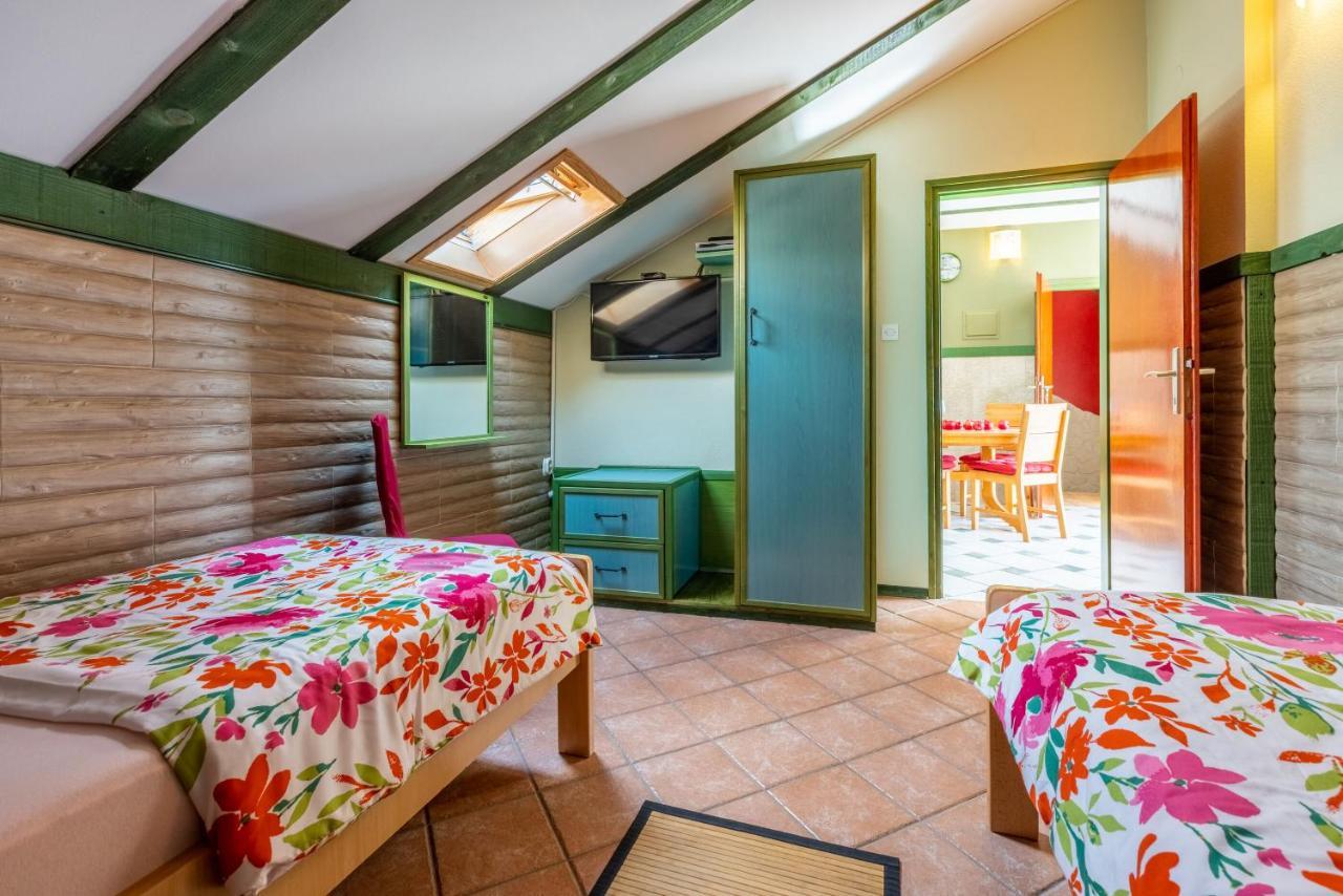 Apartment Riky Crikvenica Eksteriør bilde