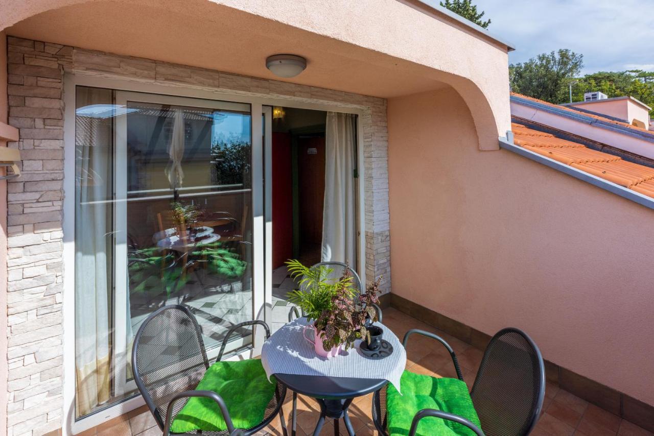Apartment Riky Crikvenica Eksteriør bilde